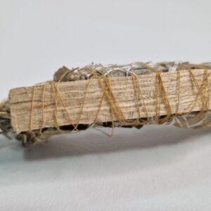 MANOJO RITUALIZADO CON PALO SANTO